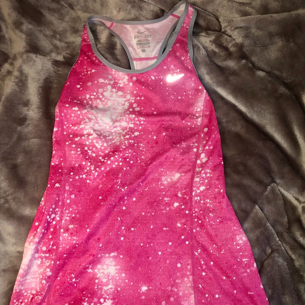 Nike Dri-fit razorback tank